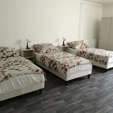 Kisgati Vendeghaz * Kaposvar